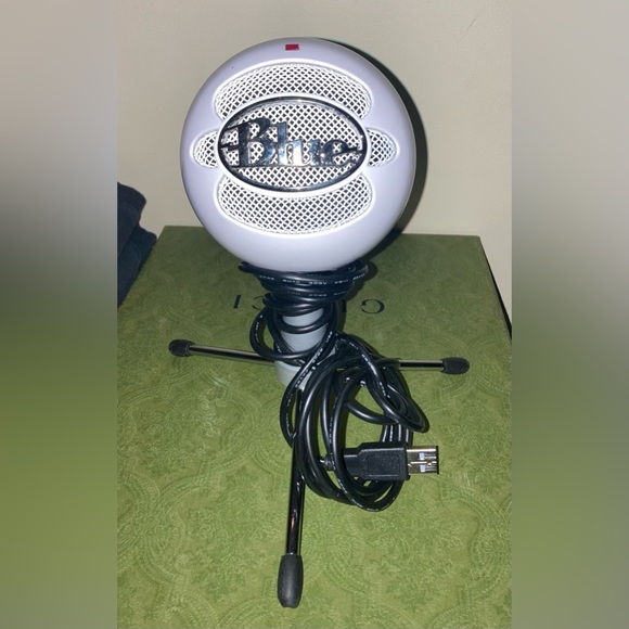 Logitech Blue Snowball Ice Microphone - Picture 1 of 2